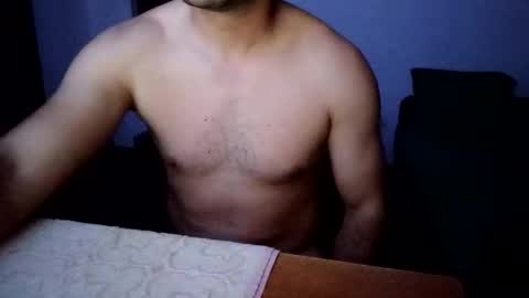 Snapshot of baiat_frumusel chatting on 11/12/25, 10:30 baiat_frumusel online show from 11/12/25, 10:30