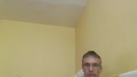 Snapshot of baigo191544 chatting on 10/23/25, 02:44 baigo191544 online show from 10/23/25, 02:44