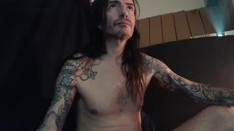 Bailey online show from 01/10/25, 02:14