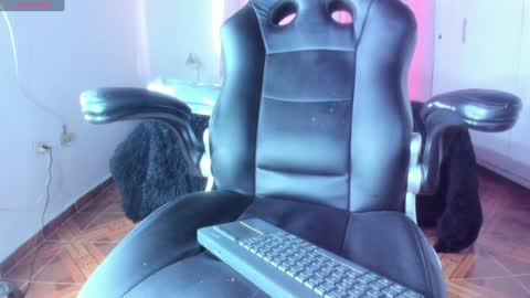 IM BAILEY online show from 01/15/25, 10:13