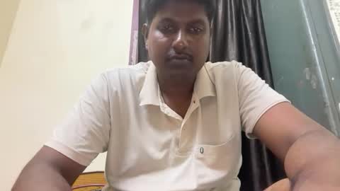 Snapshot of balajigoal chatting on 10/13/25, 05:24 balajigoal online show from 10/13/25, 05:24