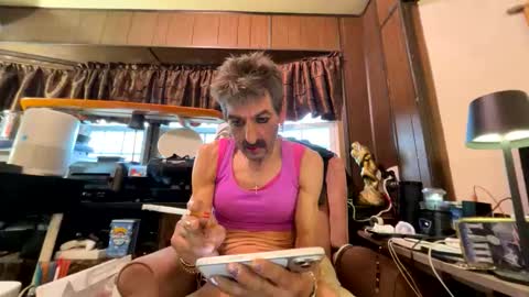Snapshot of balddickstroking chatting on 04/15/26, 10:55 balddickstroking online show from 04/15/26, 10:55