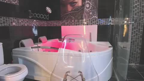 ballesteros_ online show from 09/28/25, 07:41