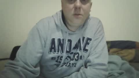 Snapshot of ballzrockwell chatting on 05/31/26, 12:12 ballzrockwell online show from 05/31/26, 12:12