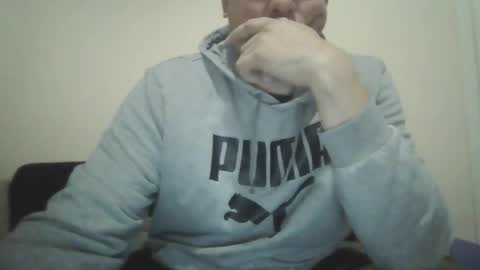 Snapshot of ballzrockwell chatting on 06/04/26, 02:06 ballzrockwell online show from 06/04/26, 02:06