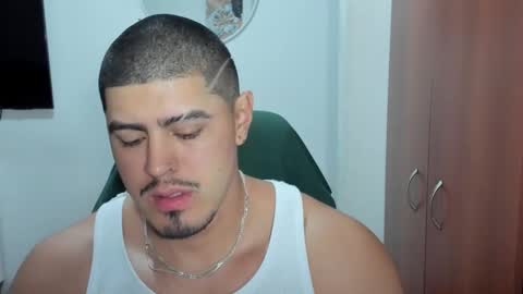 Andres -  online show from 10/23/25, 11:09