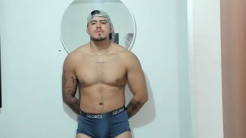 Andres -  online show from 11/24/25, 11:21