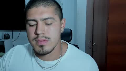 Andres -  online show from 08/04/26, 03:21