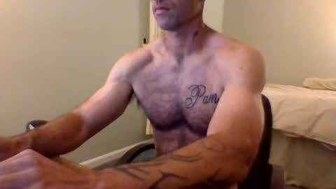 Snapshot of bam14680 chatting on 04/20/26, 12:35 bam14680 online show from 04/20/26, 12:35