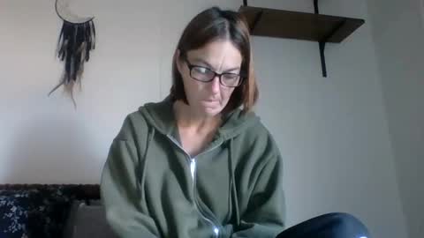 bamacpl80 online show from 12/15/25, 01:26