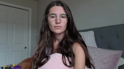 bambifarrina online show from 06/16/26, 06:21