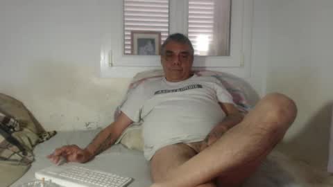 Snapshot of bambino6060 chatting on 01/07/25, 01:35 bambino6060 online show from 01/07/25, 01:35