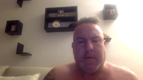banana5289 online show from 01/01/25, 09:28