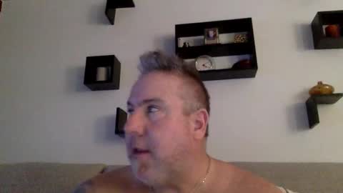 banana5289 online show from 02/04/26, 09:09