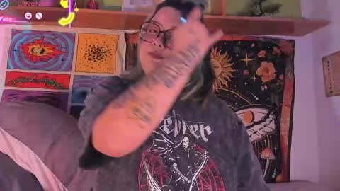 Ana  online show from 10/04/25, 08:07