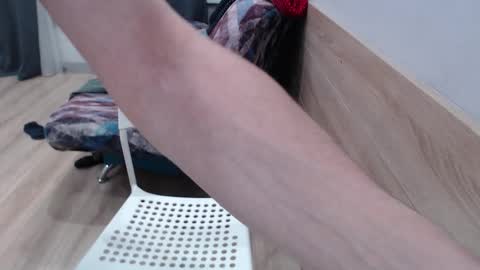 Snapshot of banderkin1980 chatting on 02/13/26, 06:59 Kengoo4girls online show from 02/13/26, 06:59