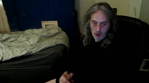 Snapshot of bangintoleather chatting on 05/01/26, 02:16 bangintoleather online show from 05/01/26, 02:16