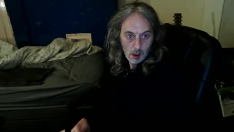 Snapshot of bangintoleather chatting on 05/07/26, 02:17 bangintoleather online show from 05/07/26, 02:17