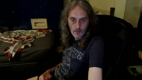 Snapshot of bangintoleather chatting on 07/09/26, 02:15 bangintoleather online show from 07/09/26, 02:15