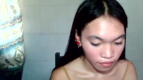 Snapshot of baninay810654 chatting on 05/06/26, 12:30 baninay810654 online show from 05/06/26, 12:30