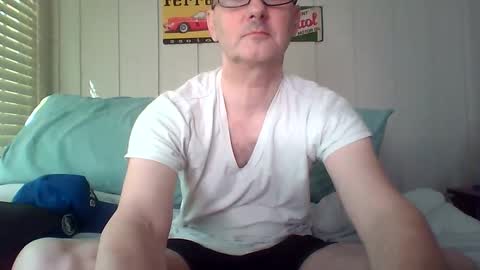 Snapshot of banksysmash chatting on 06/06/26, 04:01 Jay online show from 06/06/26, 04:01