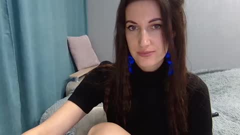 Emma online show from 06/17/26, 06:38