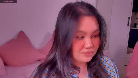 Barbie Kim online show from 11/03/25, 08:54