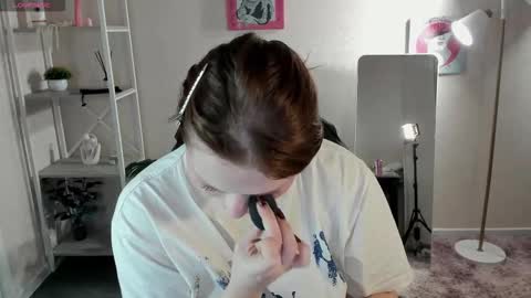 Snapshot of barbara_dunnn chatting on 02/08/26, 01:31 barbara_dunnn online show from 02/08/26, 01:31