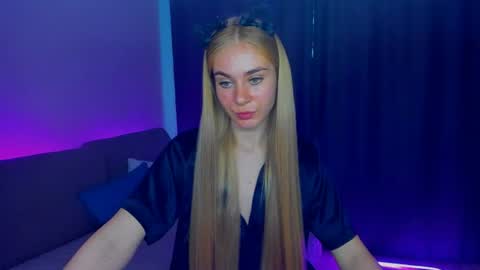 Snapshot of barbarachic chatting on 07/16/26, 02:23 BarbaraChic online show from 07/16/26, 02:23