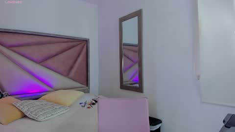 Snapshot of barbaraknox_ chatting on 07/06/26, 06:21 Barbara online show from 07/06/26, 06:21