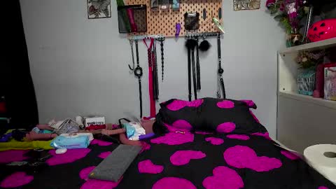 barbaraviciosa online show from 11/07/25, 10:15