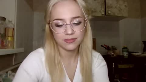 barbie___girl online show from 02/06/26, 04:21