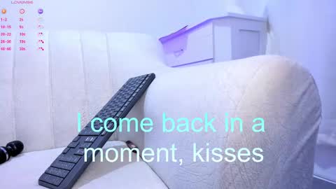  independet model online show from 02/12/25, 08:16