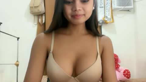 Snapshot of barbie_fuckdoll chatting on 07/14/26, 08:03 barbie_fuckdoll online show from 07/14/26, 08:03