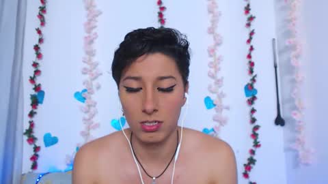 barbie_girl_1111 online show from 10/21/25, 04:57