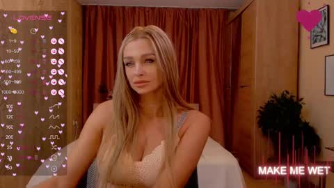 Snapshot of barbie_kiss1 chatting on 12/14/24, 01:06 barbie online show from 12/14/24, 01:06