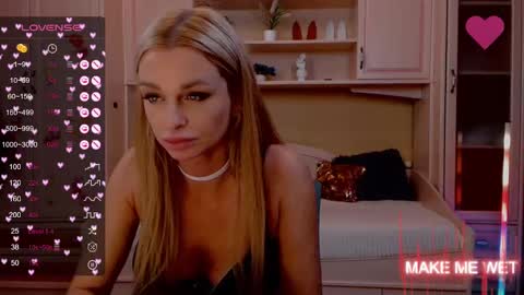 Snapshot of barbie_kiss1 chatting on 01/08/25, 04:34 barbie online show from 01/08/25, 04:34