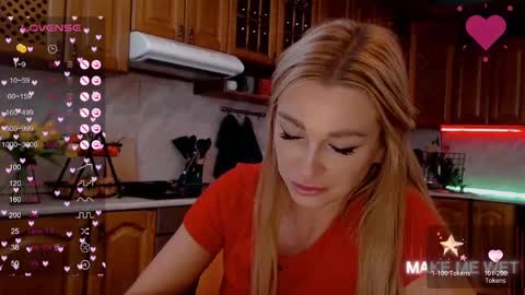 Snapshot of barbie_kiss1 chatting on 01/13/25, 04:28 barbie online show from 01/13/25, 04:28