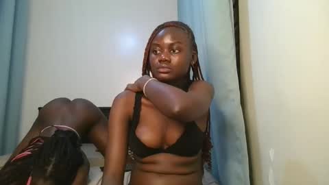 queen online show from 11/11/25, 01:05