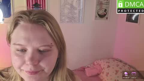 Snapshot of barbie_staze chatting on 05/14/26, 07:15 Barbie Staze online show from 05/14/26, 07:15