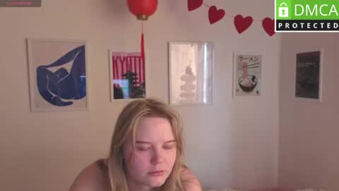 Snapshot of barbie_staze chatting on 05/17/26, 03:15 Barbie Staze online show from 05/17/26, 03:15
