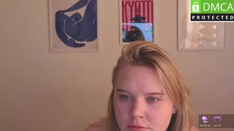 Snapshot of barbie_staze chatting on 05/20/26, 02:18 Barbie Staze online show from 05/20/26, 02:18