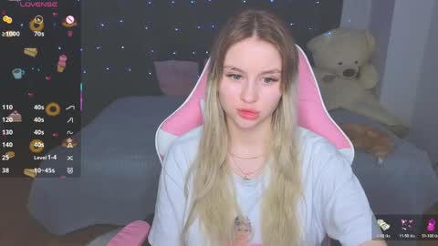 Eva online show from 03/31/26, 03:56