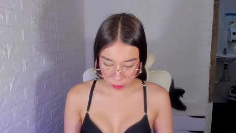 barbiegirl___ online show from 02/11/25, 07:12