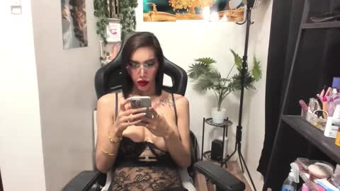 Snapshot of barbiekharie chatting on 02/03/26, 03:28 Issa Trap online show from 02/03/26, 03:28