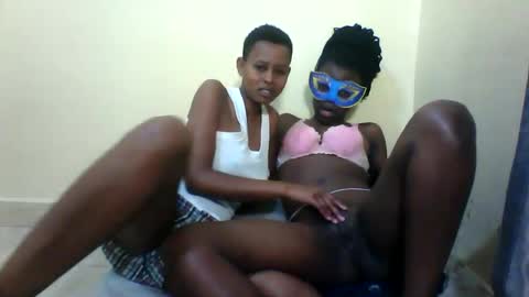barbies_girles online show from 11/21/25, 12:43
