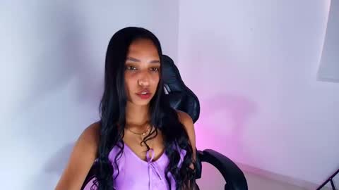 Snapshot of barbsxy chatting on 10/16/25, 08:10 BARBARA online show from 10/16/25, 08:10