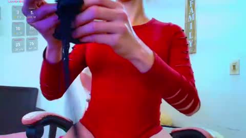 Snapshot of barby_cute chatting on 07/13/26, 08:00 Barby Cute only fans online show from 07/13/26, 08:00