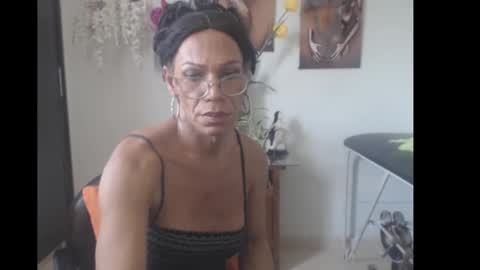 bardotbigcocktsx online show from 02/12/25, 06:30