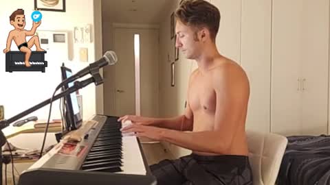 Snapshot of barebritpianist chatting on 09/18/25, 07:32 BareBritPianist online show from 09/18/25, 07:32